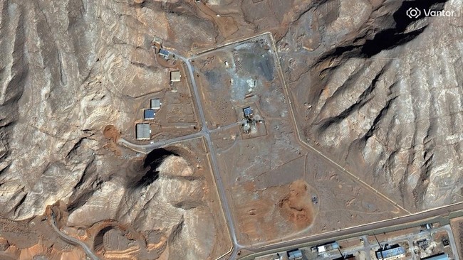 Citra Satelit Ungkap Iran Diam-Diam Sudah Siap Perang Lawan Amerika
