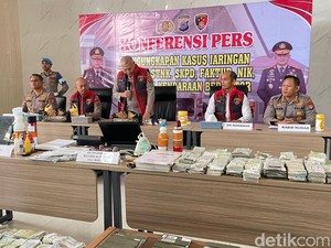 Sindikat STNK-BPKB Palsu Banjarmasin Raup Untung Rp 100 Juta per Bulan