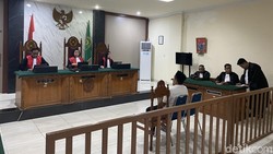 Belas Kasih Hakim Cuma Vonis Kurir Sabu 44 Kg di Parepare 20 Tahun Penjara