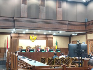 Eks Sekjen Kemnaker Ngaku Tak Tahu Anak Terima Duit Kasus Izin TKA