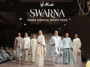 Gelar Fashion Show Bertajuk SWARNA, MUDA Pamerkan Koleksi Raya 2026