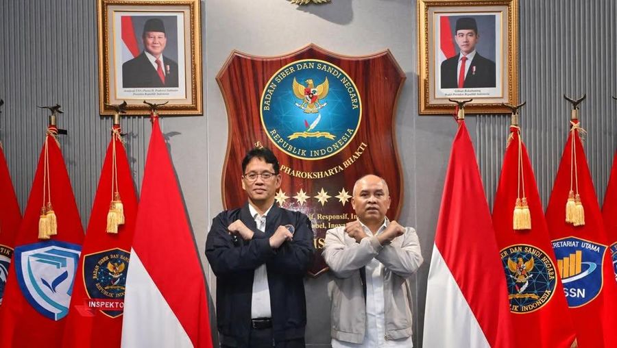 Menteri Keuangan (Menkeu), Purbaya Yudhi Sadewa melakukan kunjungan ke kantor Badan Siber dan Sandi Negara RI, Jakarta, Kamis (19/2/2026). (Instagram/menkeuri)