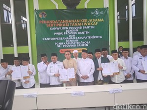 Sertifikasi Tanah Wakaf Baru 42%, Menteri Nusron Ungkap Kendala di Lapangan