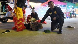 Video Detik-detik Polisi Nyamar Barongsai Tangkap Maling Rumah Perwira