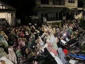 Viral Ribuan Jemaah Antre Tarawih Sejak Siang di Sumenep