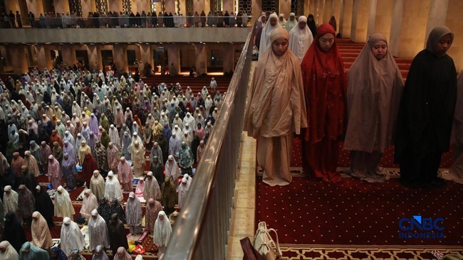 10 Negara Paling Rajin Ibadah di Dunia, Indonesia Nomor 1