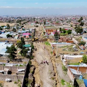 Penampakan Kota Luluh Lantak Dihajar Hujan Deras Berhari-hari