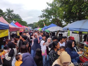 Berburu Takjil Sambil Ngabuburit di Taman Makam Pahlawan Imbanagara Ciamis