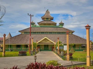 Jadwal Buka Puasa dan Salat Isya 5 Maret 2026 untuk Kota Pontianak