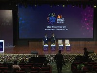 Ramai Raksasa Teknologi Tebar Duit di Sini, 