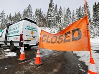 Longsor Salju Mematikan Kubur Rombongan Pemain Ski, 9 Tewas