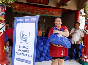 Rayakan Imlek, 2 Tempat Wisata Bagi-bagi Sembako Bareng BRI Peduli