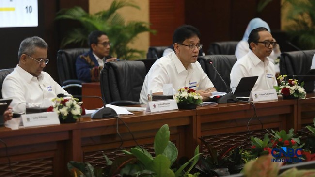 Operasi Purbaya: Menyisir Barang 'Spanyol' di Toko Emas Mewah