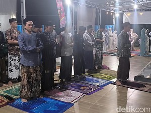 Tarawih Kilat di Ponpes Indramayu, 23 Rakaat Tuntas 6 Menit