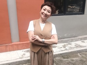 Susahnya Indy Barends Hadapi Anak Gen Z: Gak Mempan Diceramahi!