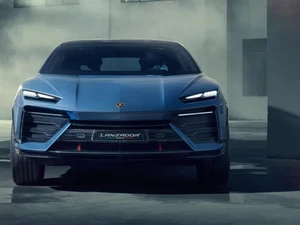 Ferrari Dihujat karena Mobil Listrik, Lamborghini: Untung Kami Batal!