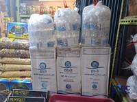 Klaim Air Zamzamnya Asli dari Makkah, Pedagang Tunjuk Bukti Kuat Ini