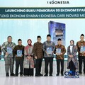 INDEF Beri Buku dan Pemikirannya ke Pemangku Ekosistem Ekonomi Syariah