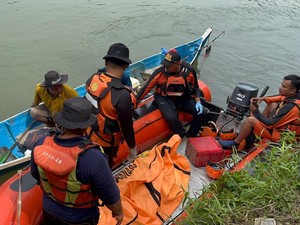 Hanyut Usai Diduga Kelelahan Berenang, Pria Ditemukan Tewas di Sungai Asahan