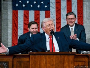 Siapkan Serangan Baru, Trump Sesumbar Bikin Iran Balik ke Zaman Batu