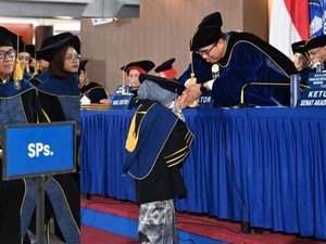 Jalani Peran sebagai Ibu & Dosen, Eka Tempuh Perjalanan Aceh-Bogor Demi Lulus S3 IPB