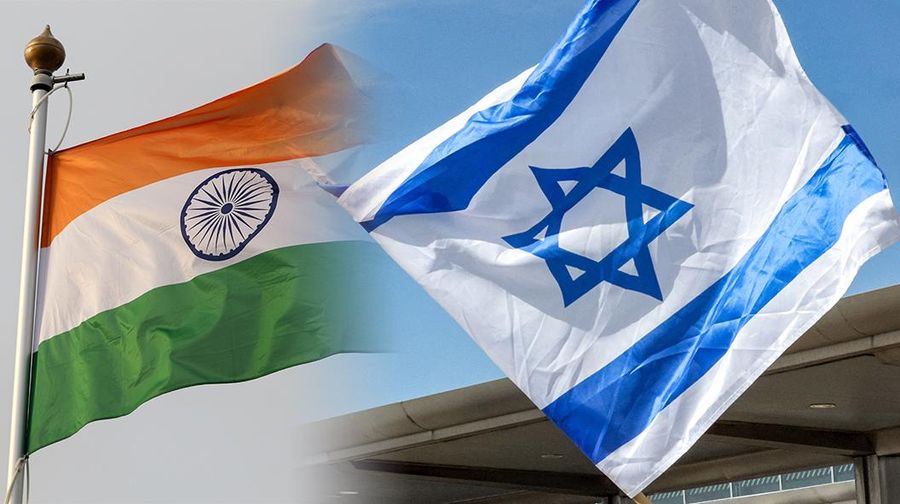 Foto kolase bendera India dan Israel. (CNBC Indonesia)