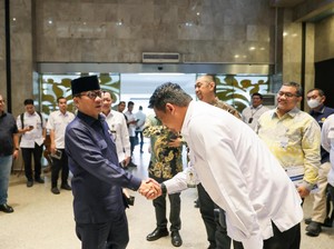 Mendes Puji Keseriusan Bobby Entaskan Nias Utara dari Status Tertinggal