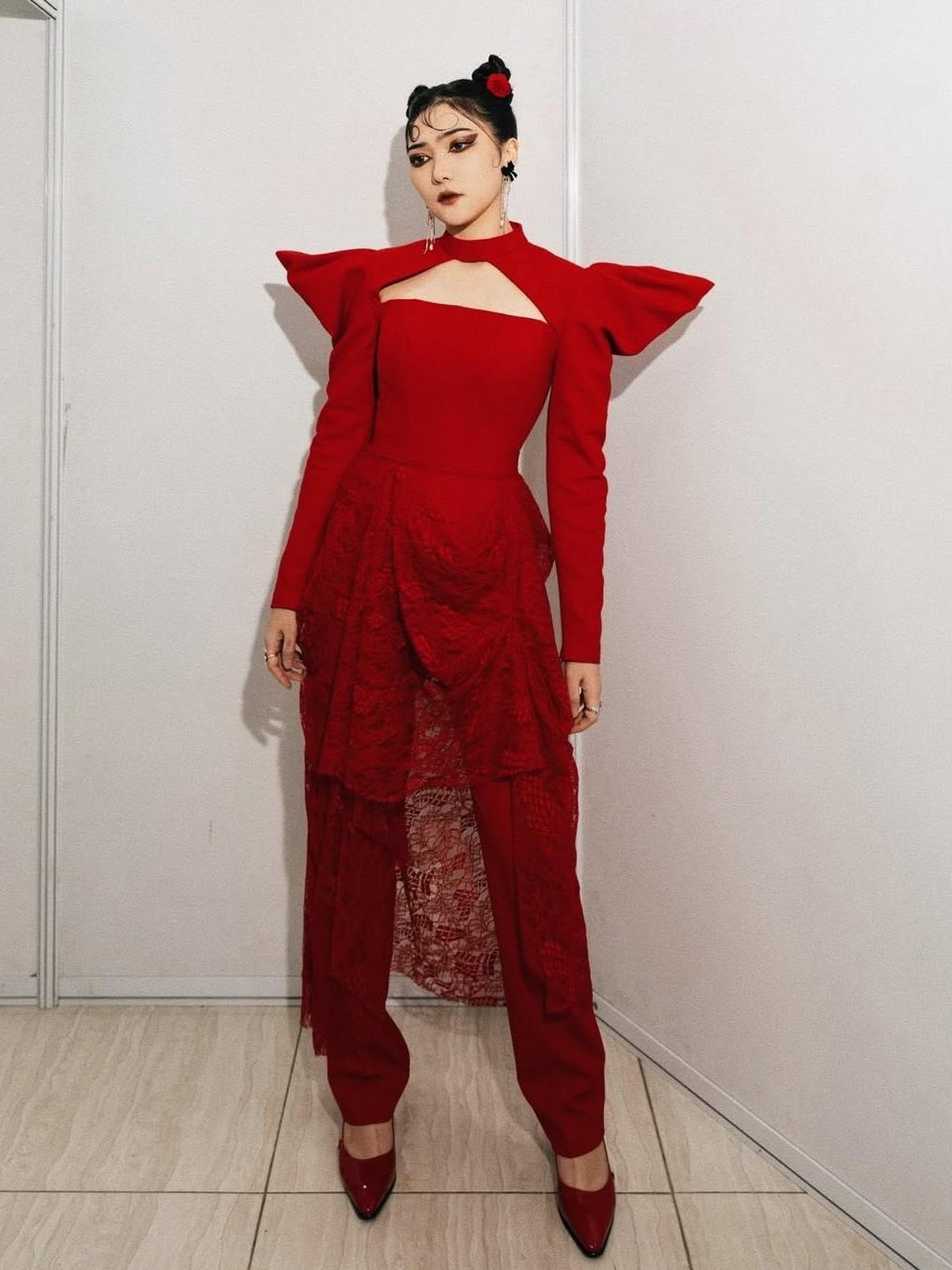 Isyana Sarasvati Menguasai AMI Awards 2026, Nominasi Segambreng!