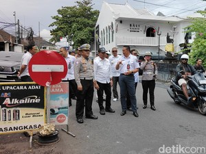 Masih Dilanggar, Pengendara dari Basangkasa Dilarang Lewat Sunset Road ke Timur