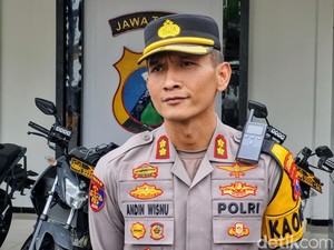 Warga Ponorogo Inisiatif Serahkan Bahan Peledak dan Balon Udara ke Polisi