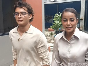 Kado Terbaik Versi Olla Ramlan di Ulang Tahunnya