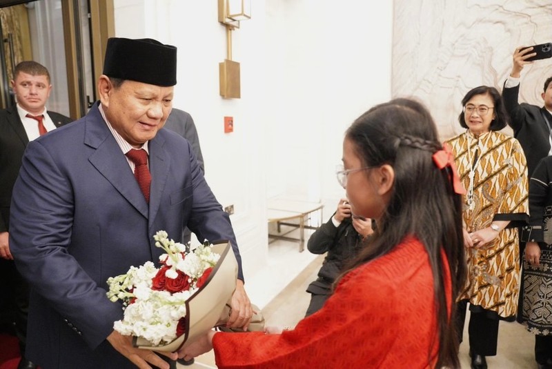 Presiden Prabowo Subianto tiba di Pangkalan Udara Angkatan Udara Kerajaan Yordania (Lanud) Marka, Amman, Selasa (25/2/2026) melakukan lawatan ke Kota Amman, Yordania, dan dijadwalkan bertemu dengan sahabatnya, Raja Abdullah II ibn Al-Hussein. (Instagram/presidenrepublikindonesia)