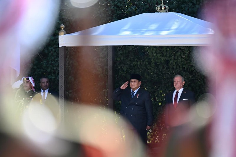 Raja Abdullah II dari Yordania bertemu Presiden Indonesia Prabowo Subianto di Istana Basman, Amman, Yordania, Rabu (25/2/202&circ;0. (REUTERS/Alaa Al Sukhni)