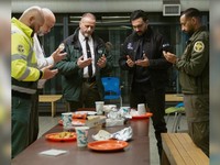 Momen Wali Kota Muslim New York Sahur Bareng saat Ramadan, Tuai Pujian