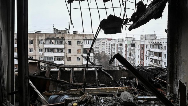 Hujan Bom, Potret Rusia Luncurkan 420 Drone dan 39 Rudal ke Ukraina