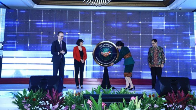 OJK dan Perbankan Perkuat Ketahanan Iklim Lewat Working Group RI-UK