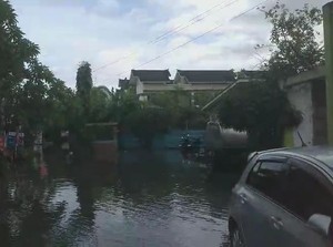 Banjir di Pemukiman Dekat Bandara Ngurah Rai Tak Kunjung Surut, Warga Terdampak
