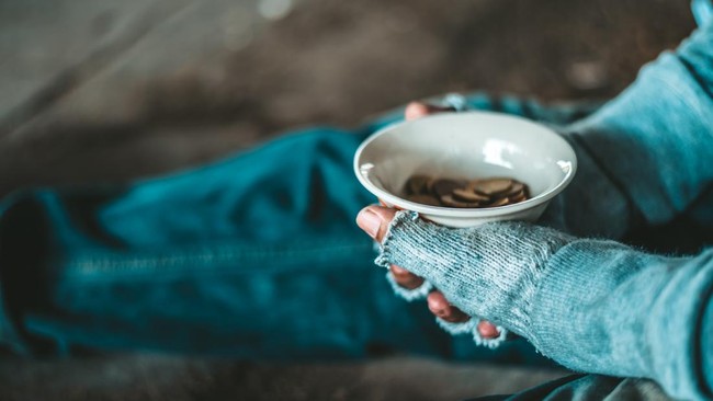 Modus Baru Pengemis Pakai AI saat Ramadan, Jangan Tertipu!