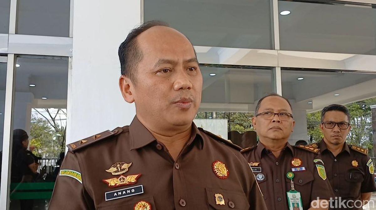 Ilustrasi berita Nasional: Sitaan di Kasus Dadan Cs Tak Main-main, dari Pesawat hingga Helikopter