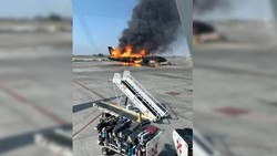 Bos Ini Beli Semua Penerbangan ke AS Demi Selamatkan Anak Buah di Meksiko