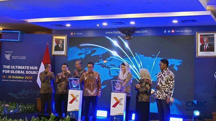 Menteri Perdagangan (Mendag), Budi Santoso dan Wamendag Dyah Roro Esti Widya beserta jajaran pejabat Kemendag meluncurkan Trade Expo Indonesia ke-41 tahun 2026 di Jakarta, Kamis (26/2/2026). (CNBC Indonesia/Martyasari Rizky)