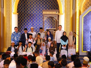 Masjid Al Ikhlas PIK Gelar Santunan dan Buka Bersama Anak Yatim