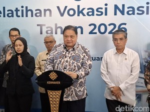 Airlangga Jamin Produk RI Tetap Dapat Tarif 0% dari Trump, Sisanya 15%