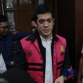 Kerry Anak Riza Chalid Divonis 15 Tahun-Bayar Uang Pengganti Rp2,9 T