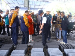 Ubah Limbah FABA Jadi Konblok, Herman Deru Minta PLTU Terapkan se-Sumsel