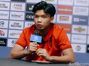 Dikritik karena Blunder, Kadek Arel Tetap Dipercaya Johnny Jansen