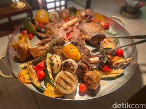 Buka Puasa di Hotel Bintang 5, Ada Shawarma hingga Es Krim Turki Nikmat