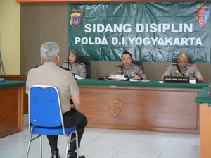 Eks Kapolresta Sleman Disanksi Demosi Buntut Kasus Hogi Minaya