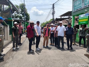 Perbaikan Jalan Sidoarjo Ditarget Bupati Subandi Tuntas Sebelum Lebaran