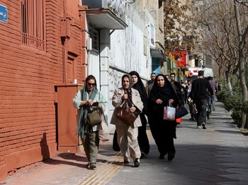 Dubes RI Beri Update Soal WNI di Iran, Buka Hotline Ini